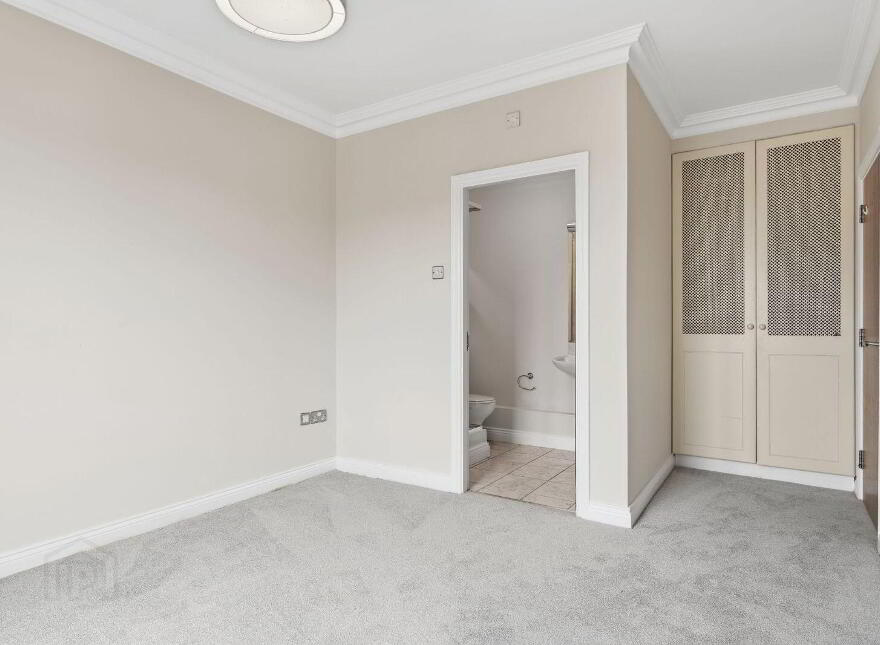 Apartment 19 Ely Mews, Roger's Lane, Dublin 2, D02K292