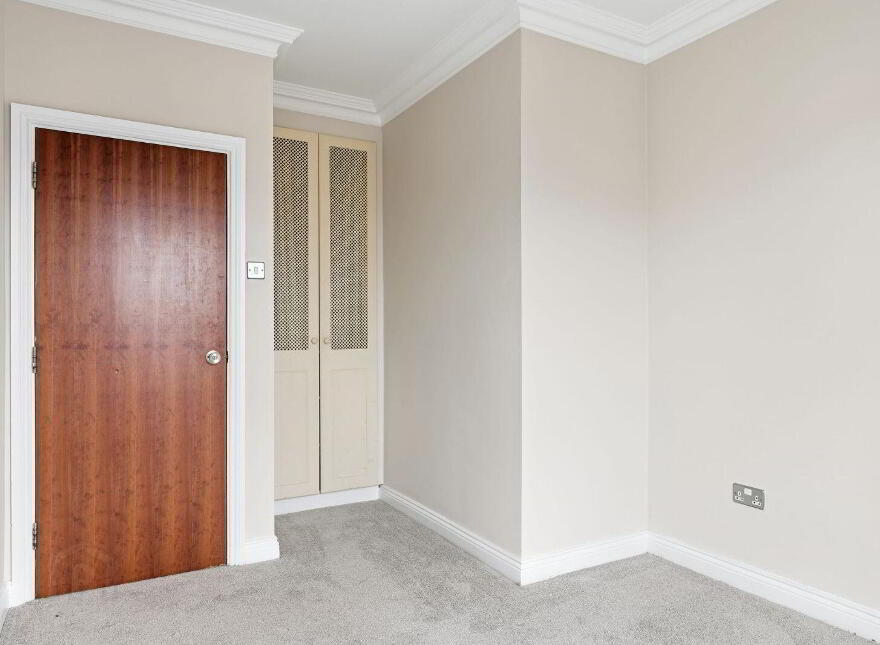 Apartment 19 Ely Mews, Roger's Lane, Dublin 2, D02K292