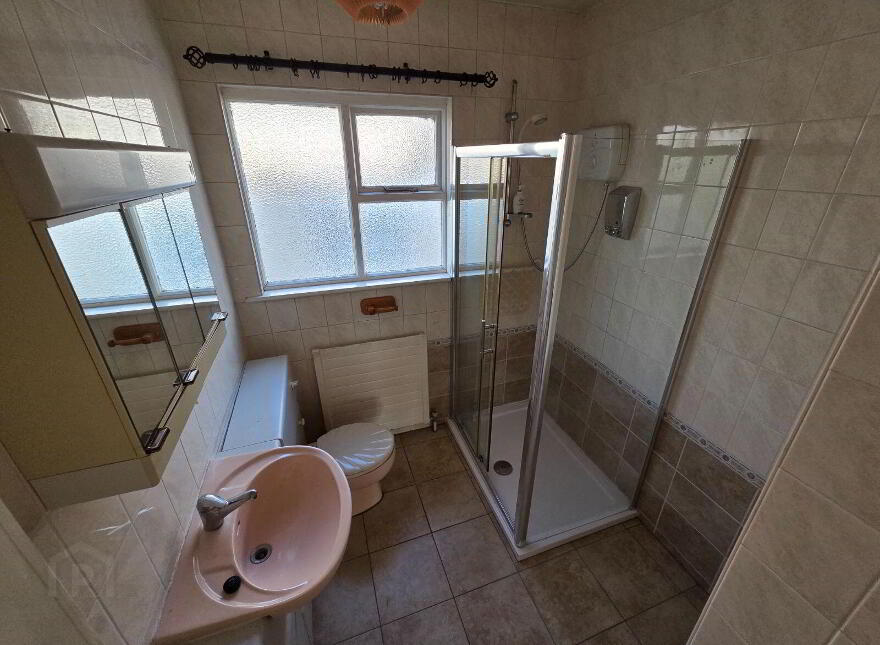 "Derrynane", 1 Ashbrook Park, Ennis Road, V94X8KX
