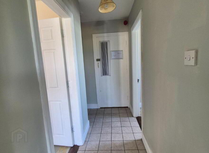 Flat 5, 13 Lower New Street, Kilkenny, R95KW31