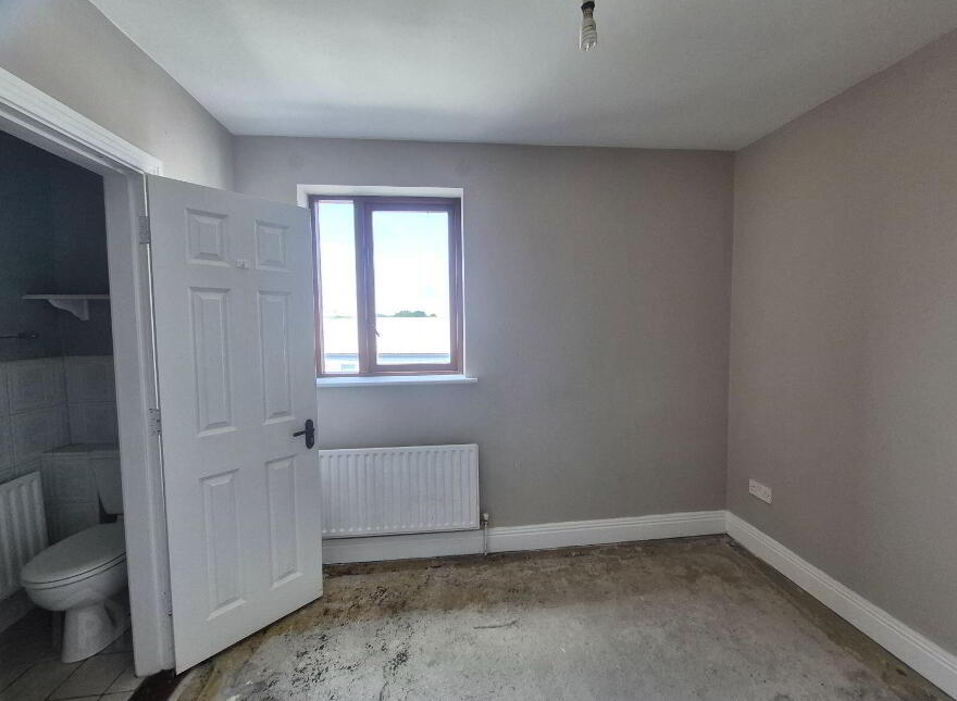 Flat 5, 13 Lower New Street, Kilkenny, R95KW31