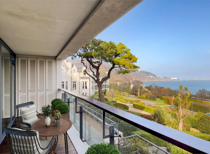 Apartment 6 Newman, The Court Killiney Bay, Station Road, Killiney, A96HK20