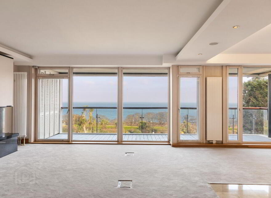 Apartment 6 Newman, The Court Killiney Bay, Station Road, Killiney, A96HK20