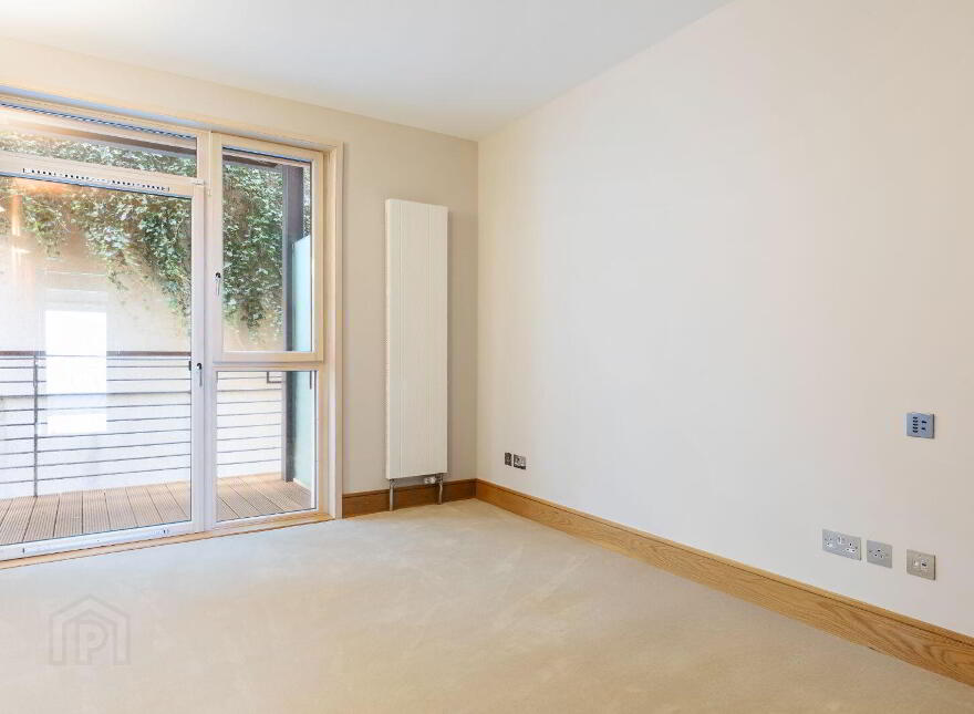 Apartment 6 Newman, The Court Killiney Bay, Station Road, Killiney, A96HK20
