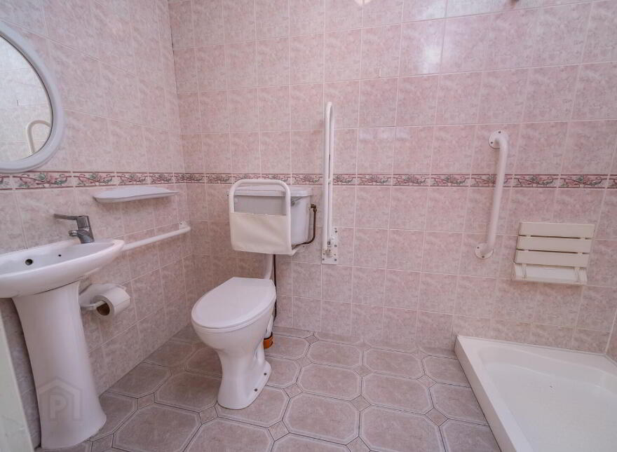 84 Meadow Vale, Kill O' The Grange, Blackrock, Kill O' The Grange, A94HK18