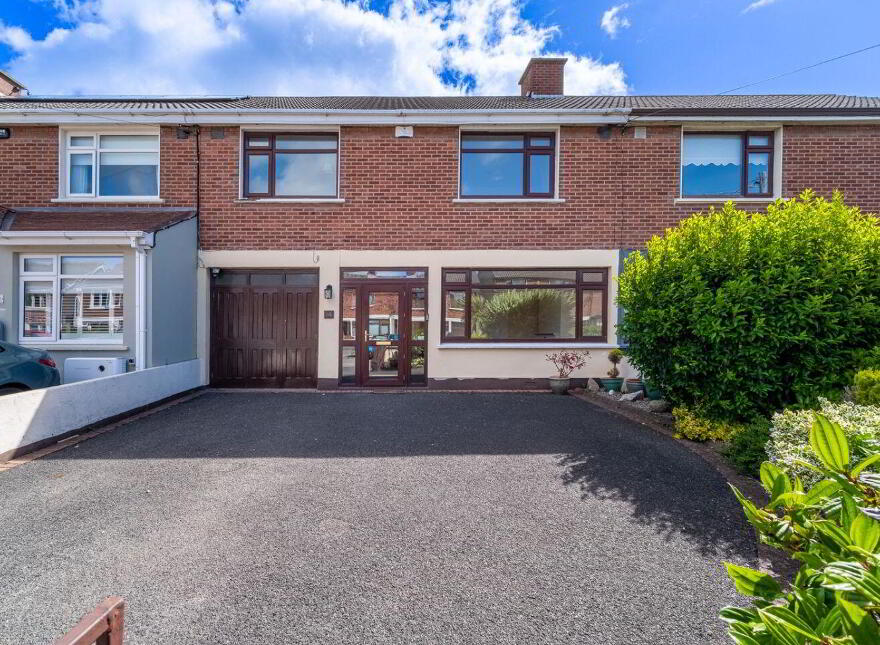 84 Meadow Vale, Kill O' The Grange, Blackrock, Kill O' The Grange, A94HK18