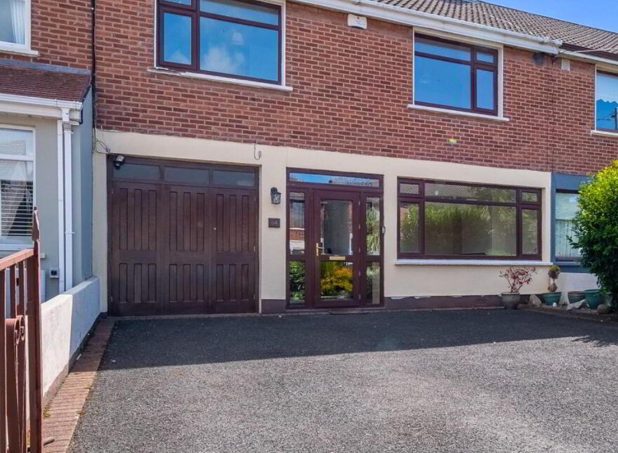 84 Meadow Vale, Kill O' The Grange, Blackrock, Kill O' The Grange, A94HK18
