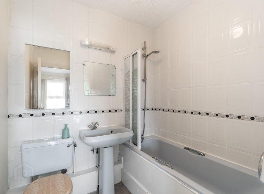 Apartment 24 Clarinda House Clarinda Park West, Dún Laoghaire, Dun Laoghaire, A96WY63