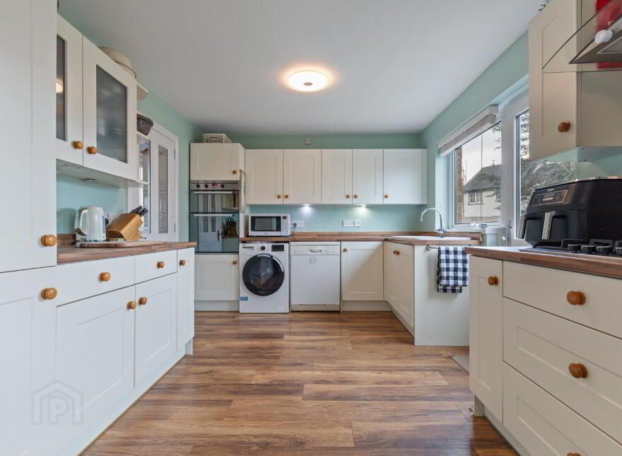 37 Cronstown Cottage Park, Newtownards, BT23 8QP