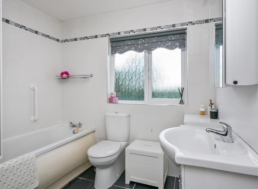 29 Pennington Park, Cairnshill Road, Belfast, BT8 6GJ