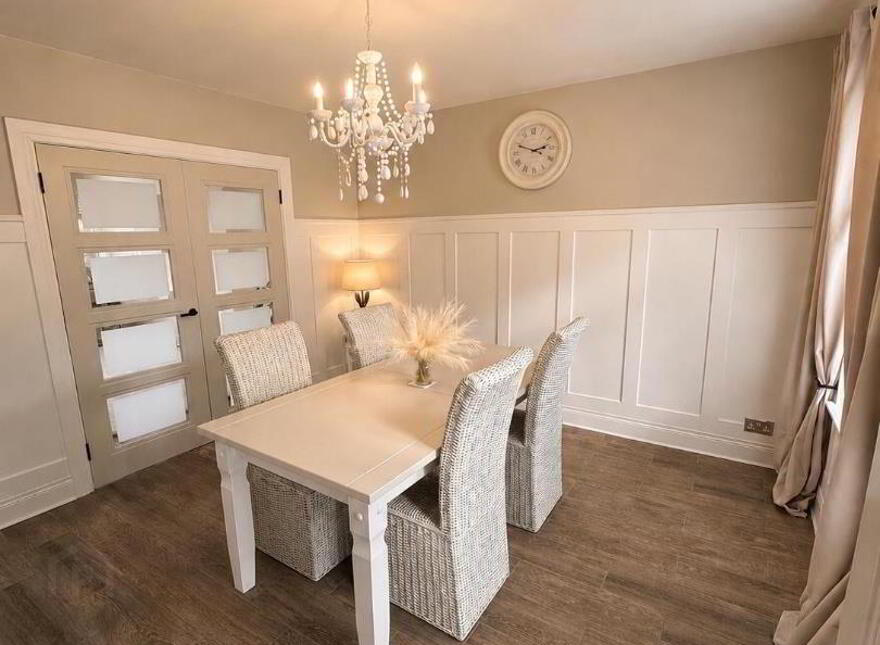 19 Lyndhurst View Close, Belfast, BT13 3XD