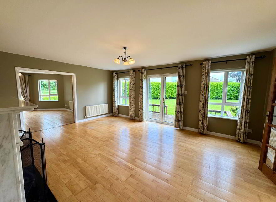 4 Lime Tree Grove, Dualla Road, Cashel, E25DD78