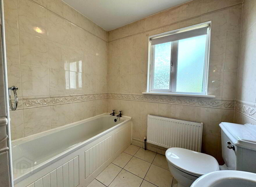 4 Lime Tree Grove, Dualla Road, Cashel, E25DD78