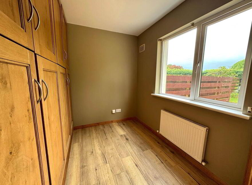 4 Lime Tree Grove, Dualla Road, Cashel, E25DD78