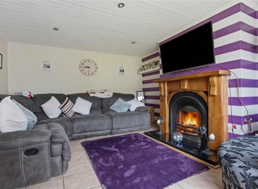 27 Thornbrooke, Ahoghill, Ballymena, BT42 1PZ