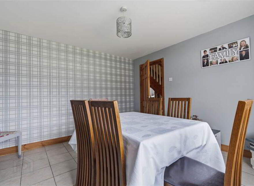 27 Thornbrooke, Ahoghill, Ballymena, BT42 1PZ