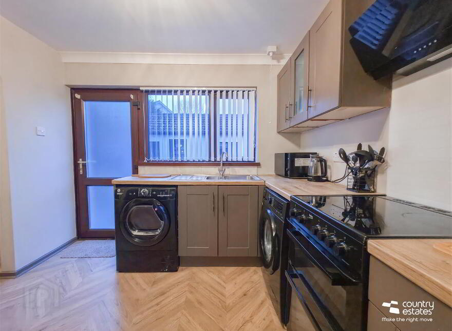 1 Brookfield Heights, Burnside, Ballyclare, BT39 0TS
