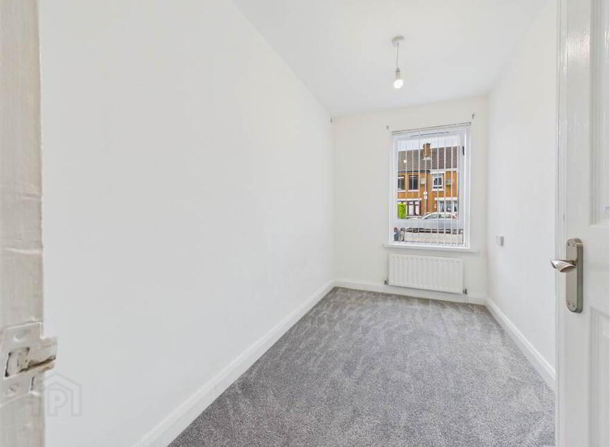 2 Friendly Way, Belfast, BT7 2DU