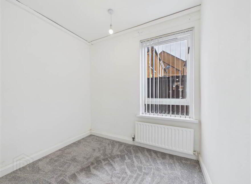 2 Friendly Way, Belfast, BT7 2DU