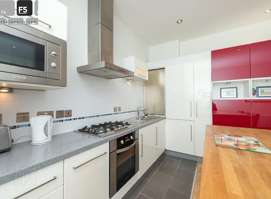 101 The Bakery, 311 Ormeau Road, Belfast, BT7 3GA