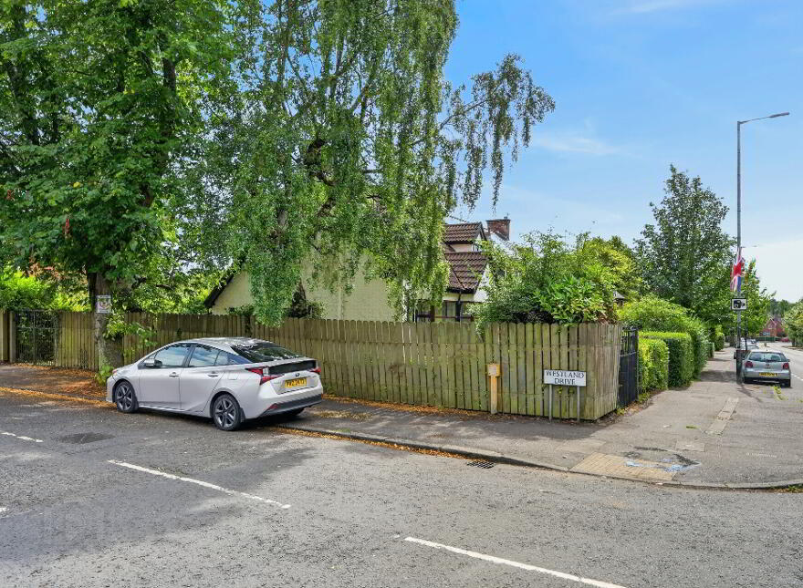 77 Westland Road, Belfast, BT14 6NL