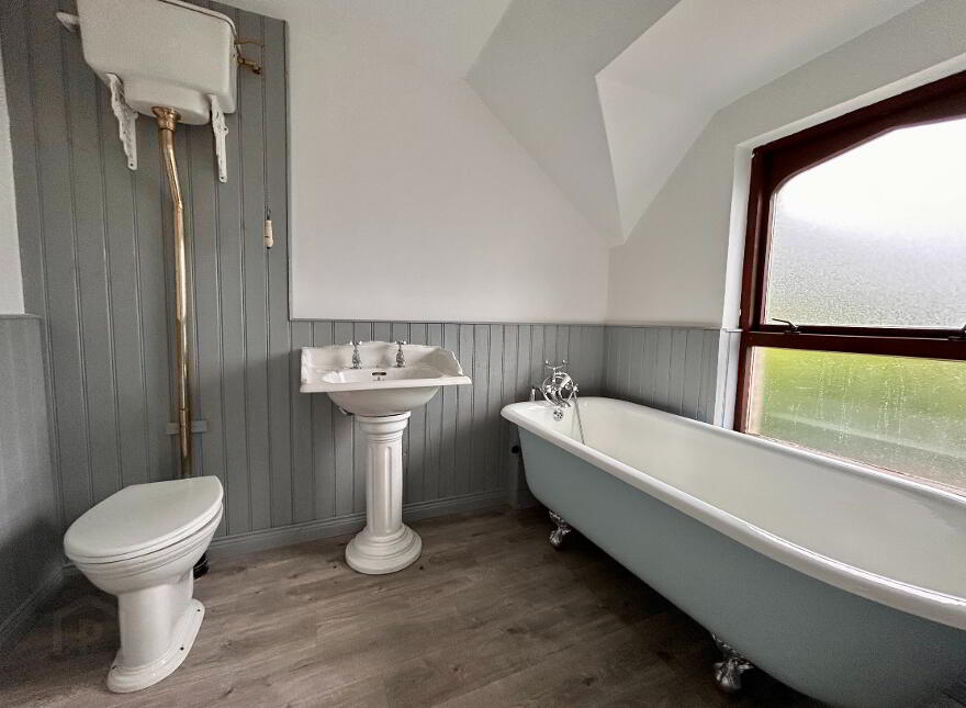 28 Fardross Road, Clogher, BT76 0HG