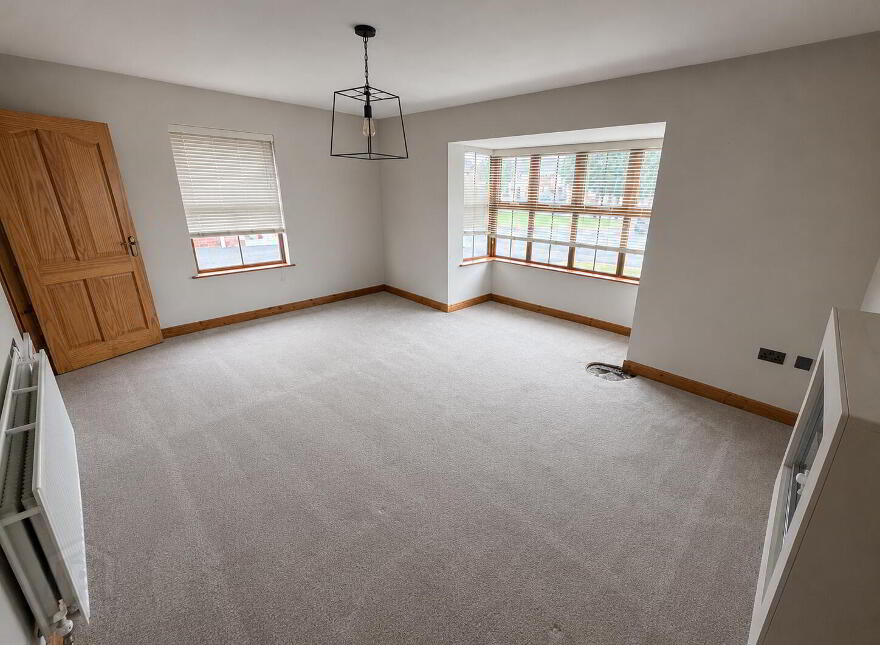 4 Chestnut Hall Mews, Maghaberry, BT67 0GN