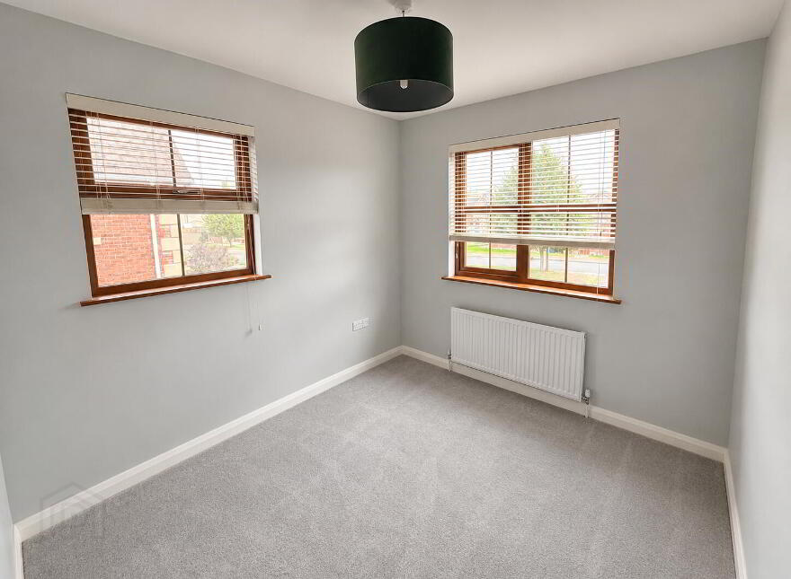 4 Chestnut Hall Mews, Maghaberry, BT67 0GN