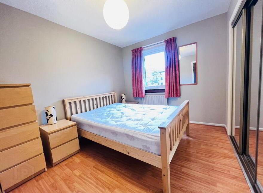 20 Boat Green, Canonmills, Edinburgh, EH3 5LW