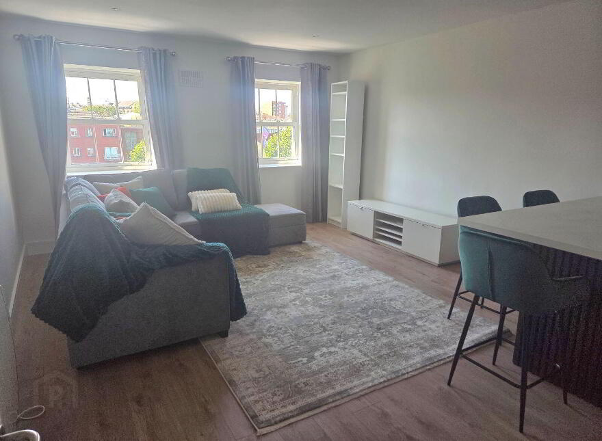 Apartment 200 The Spinnaker Smithfield, Smithfield, D07V079