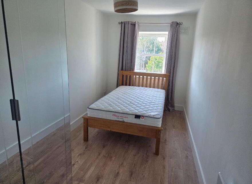Apartment 200 The Spinnaker Smithfield, Smithfield, D07V079