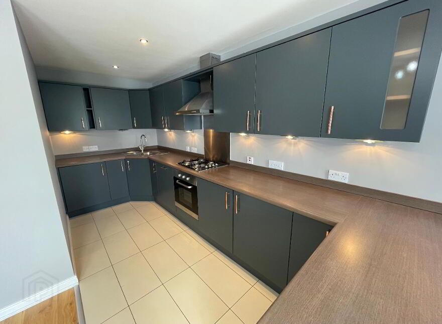 Apt 5 Ormiston Villas ( 1B), 474 Upper Newtownards Road, Ballyhackamore, Belfast, BT4 3GZ