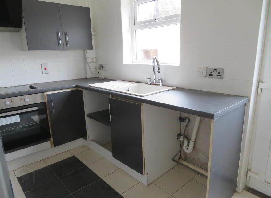 38 Ardboe Drive, Lurgan
