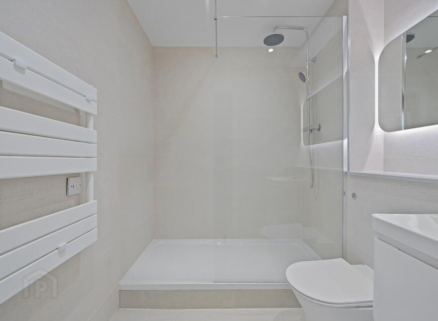18-04 Obel, 62 Donegall Quay, Belfast, BT1 3NH