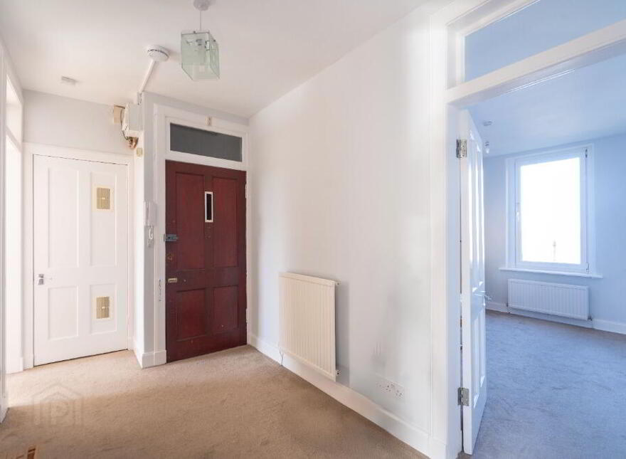 16 Gosford Place, Edinburgh, EH6 4BJ
