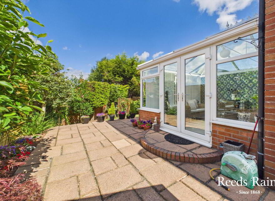 34 Darragh Road, Comber, Newtownards, BT23 5BZ