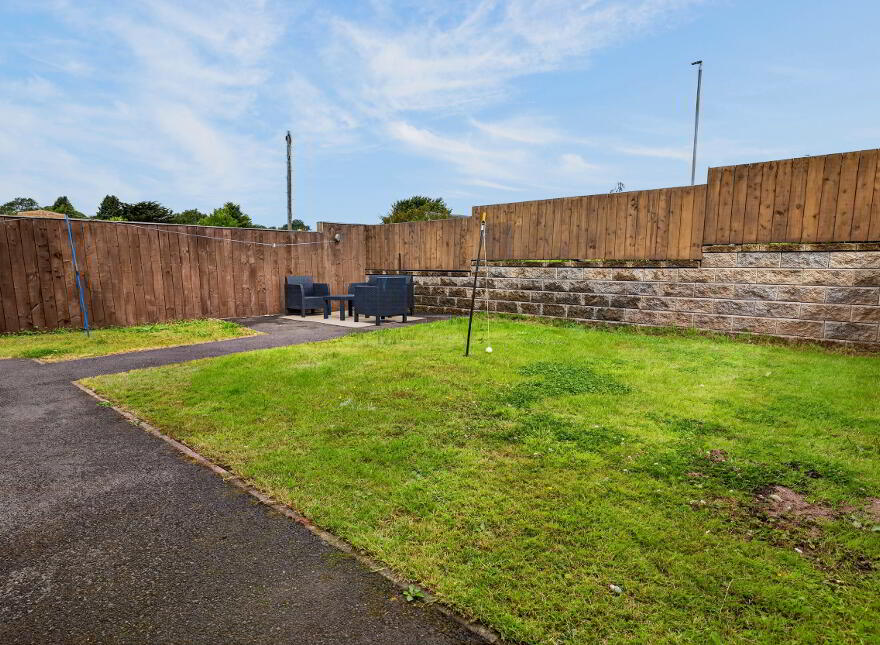 27 Park View, Ballymena, BT43 6FR