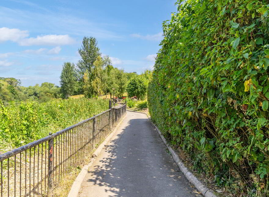 20 Dolmen Mews, Kilkenny Road, Carlow, R93HD29