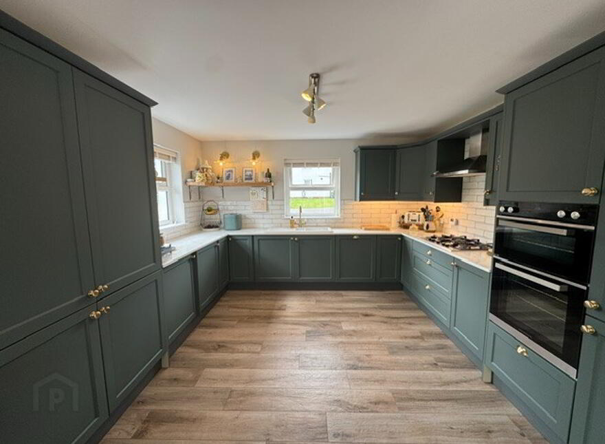 5 Leafield Gardens, Ballycarry, BT38 9FE