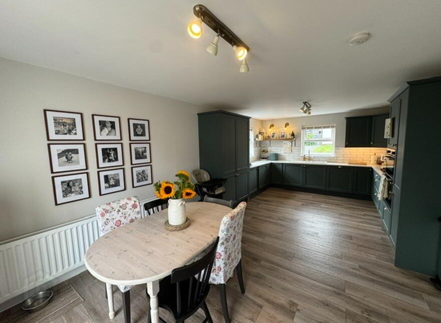 5 Leafield Gardens, Ballycarry, BT38 9FE