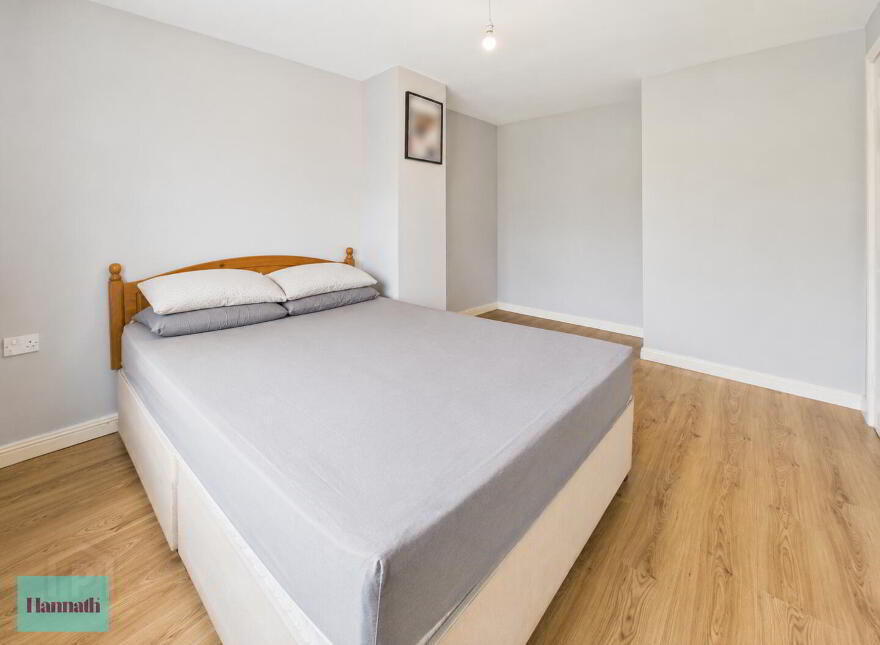 40 Dromore Street, Rathfriland, BT34 5LU