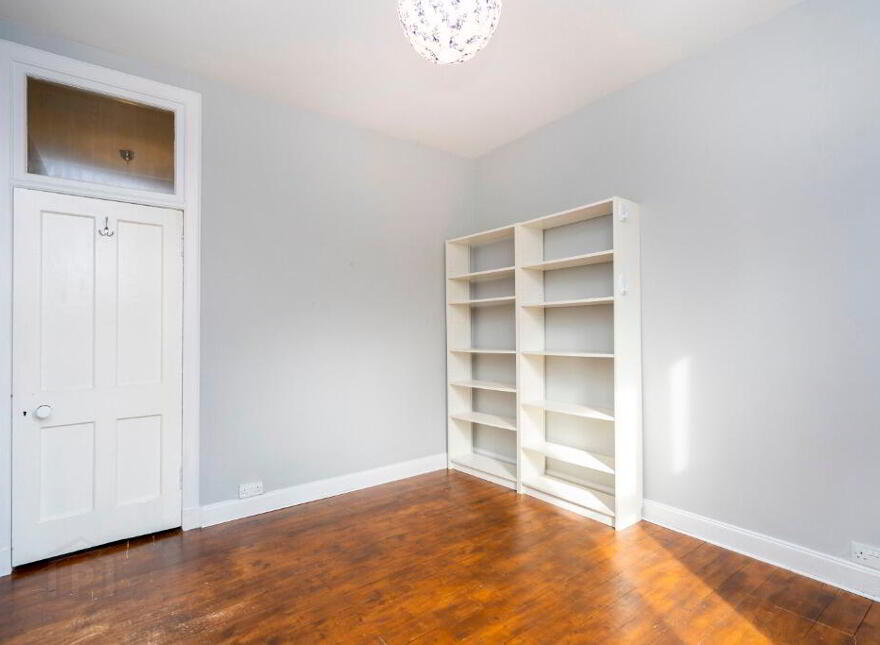 14 Gosford Place, Bonnington, Edinburgh, EH6 4BJ