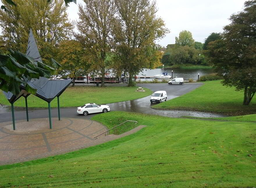 30 The Brook, Apt 1, Enniskillen, BT74 7EU