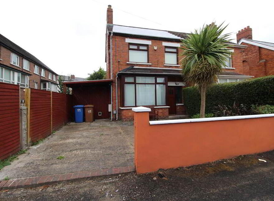 11 Ormonde Gardens, Belfast, BT6 9FL photo