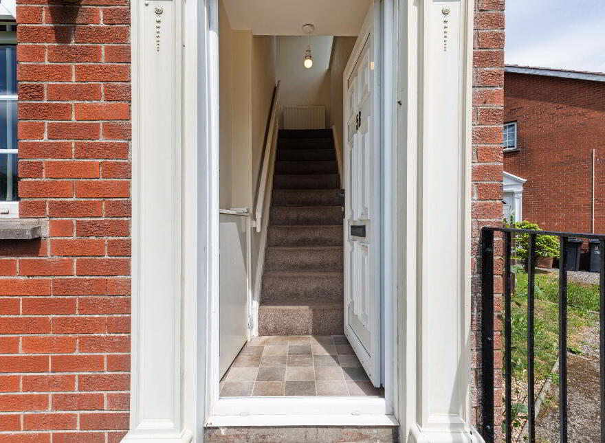 5b Windrush Avenue, Four Winds, Belfast, BT8 6LY