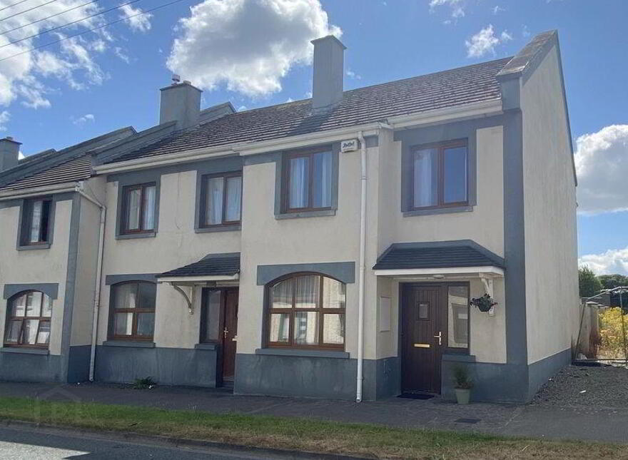 9 Derravaragh Mews, Castlepollard, N91W4A4 photo