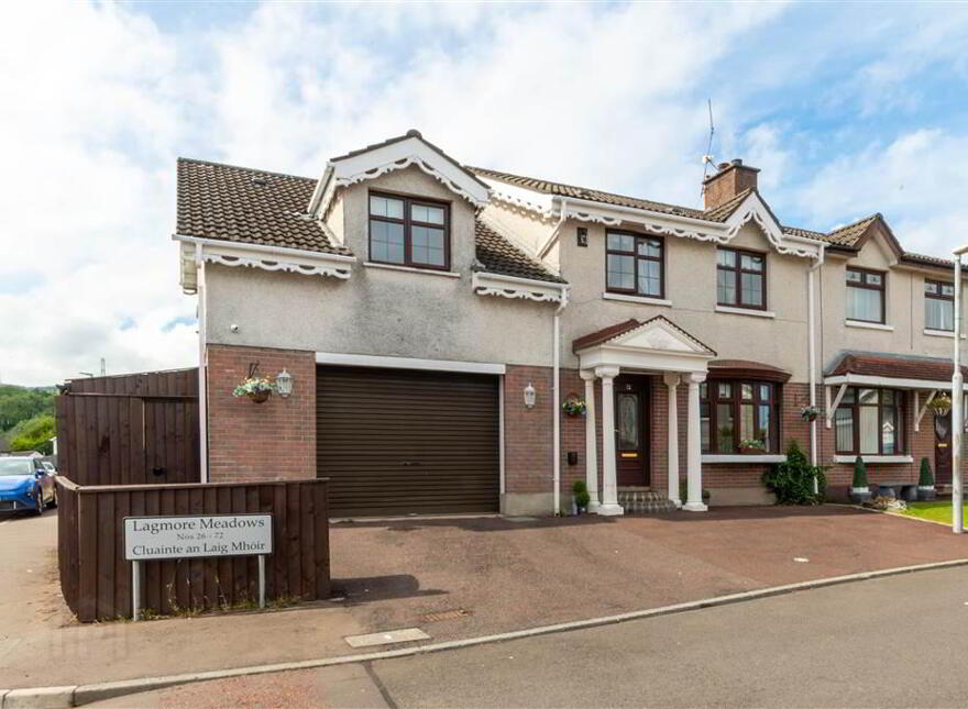 72 Lagmore Meadows, Dunmurry, Belfast, BT17 0TH