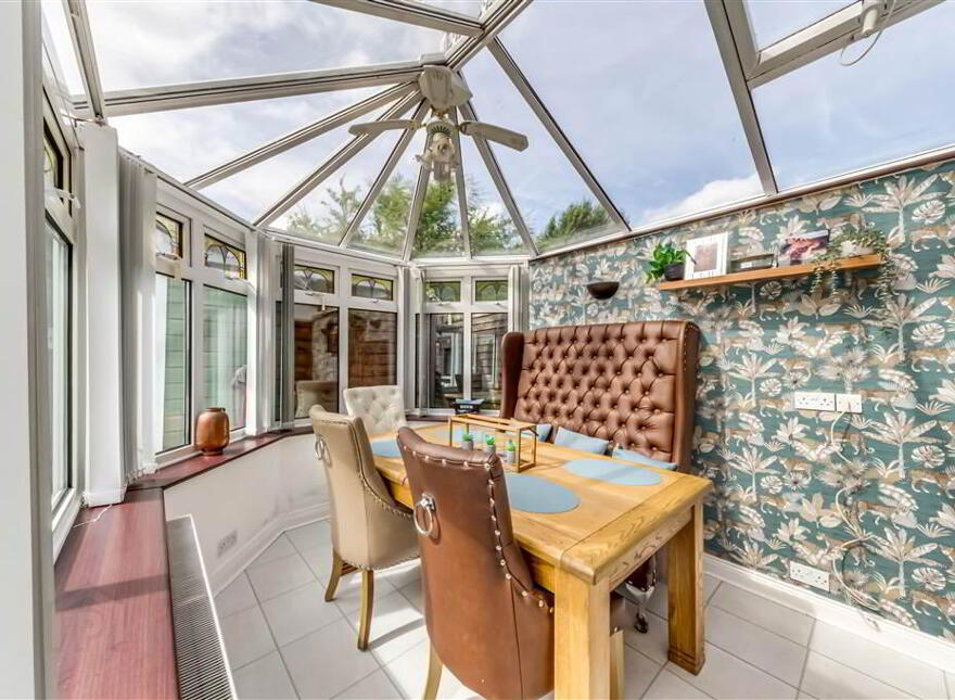 72 Lagmore Meadows, Dunmurry, Belfast, BT17 0TH