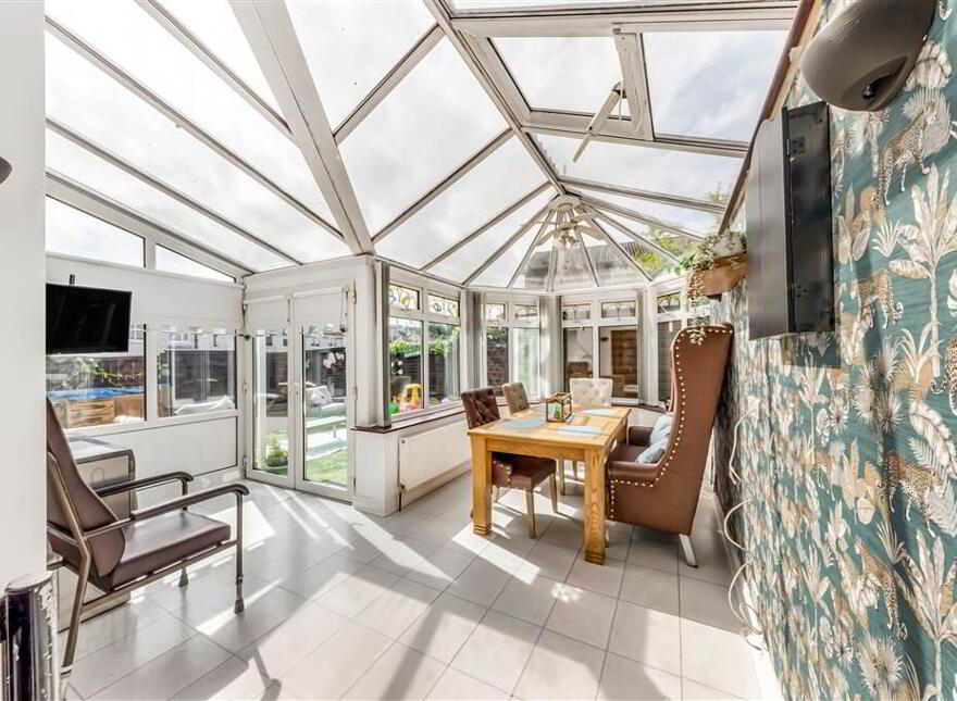 72 Lagmore Meadows, Dunmurry, Belfast, BT17 0TH