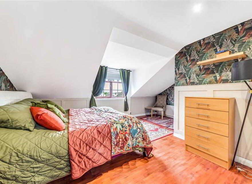 72 Lagmore Meadows, Dunmurry, Belfast, BT17 0TH